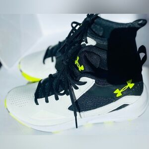 Under‎ Armour Lockdown 5 Basketball Shoes Sneakers Men’s 8